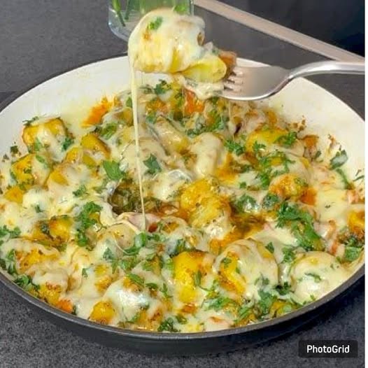 Çok Kolay Herkesin Sevdiği Patates Kavurması Tarifi - 1