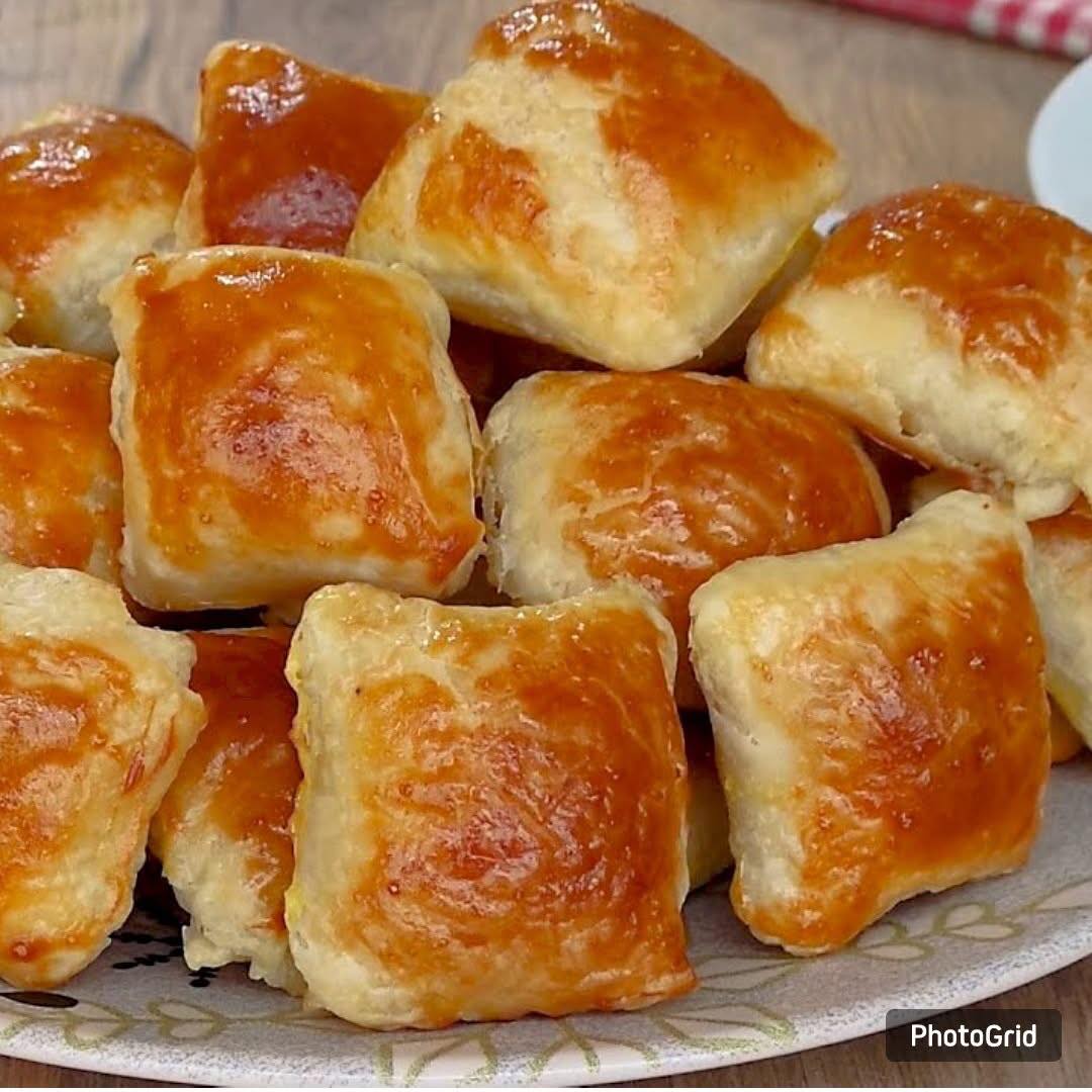 3 Malzemeden Ucuz Çıtır İkramlık Börek Tarifi - 1