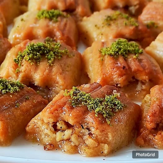 Baklava Tadında Kıyır Kıyır Cevizli Tatlı Tarifi  - 1