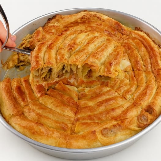 5 Yufkayla 1 Tepsi Börek Tarifi - 2