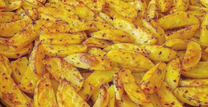 Fırında Baharatlı Patates Tarifi