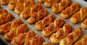 Ağızda Eriyen Kıyır Kıyır Tuzlu Kurabiye