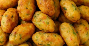 Kahvaltılık Minik Hamur Kızartması Tarifi