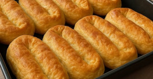 Hazır Yufka İle 5 Dakikada 1 Tepsi Börek Tarifi