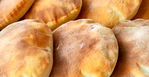 Fırında 10 Dakikada Hazır Pita Ekmeği Tarifi