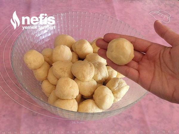 Kıyır Mayasız Mini Peynirli Poğaçalar - 1
