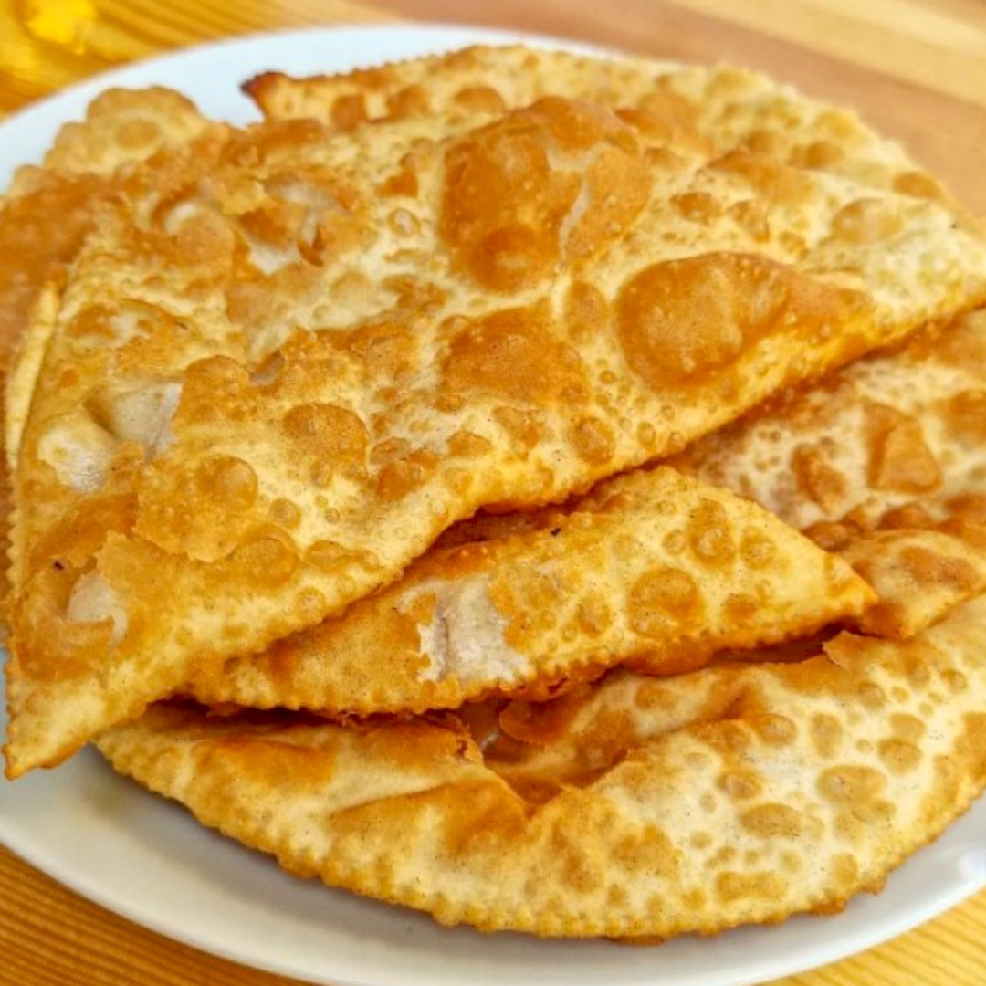 Tatarların Efsane Böreği Çiğ Börek Tarifi - 1